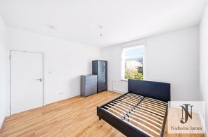 Photo 24- click for photo gallery